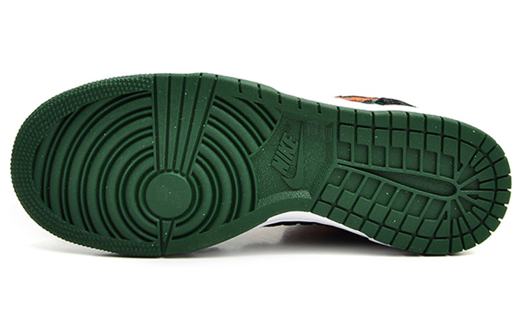 Мужские кеды Nike Dunk Woven Gorge Green (зелено-оранжевый) — 黑/团队橙/峡谷绿 — фото 4