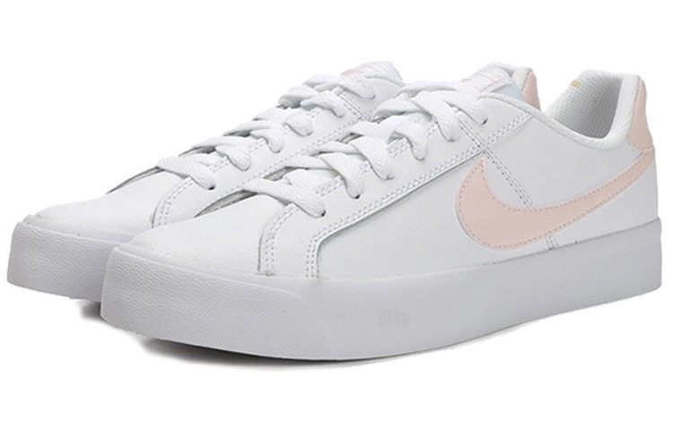 Женские кеды Nike Court Royale AC (белые) — фото 3