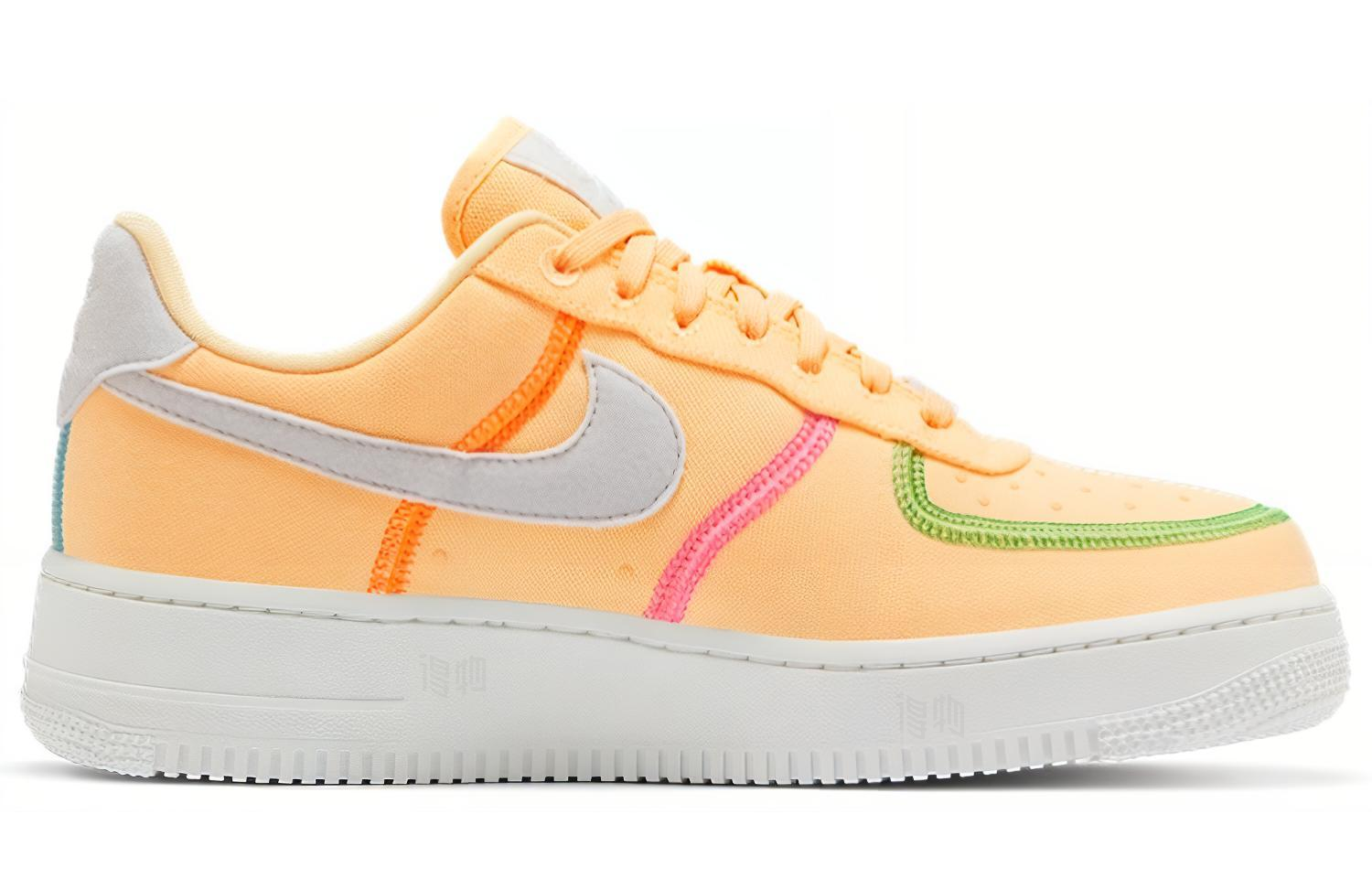 Женские кроссовки Nike Air Force 1 07 LX (бело-оранжевый) — Белыйоранжевый — фото 2