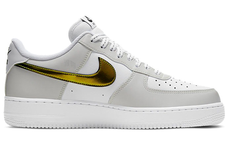 Мужские кроссовки Nike Air Force 1 (белый / золотой) — фото 2