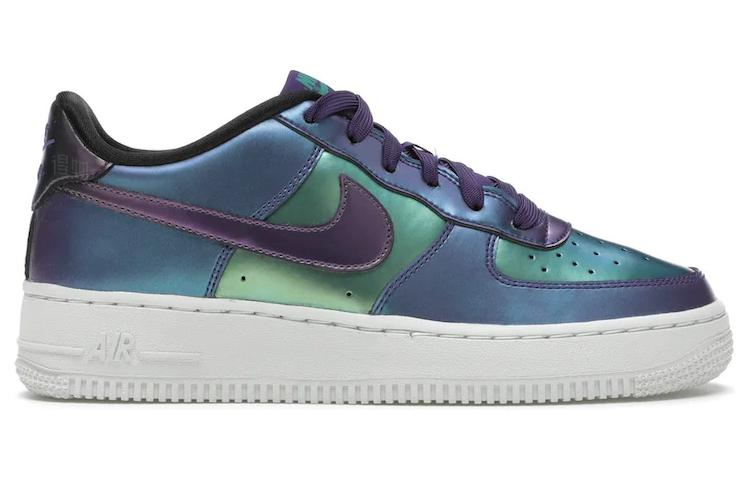 Женские кроссовки Nike Air Force 1 LV8 (фиолетовые) — фото 2