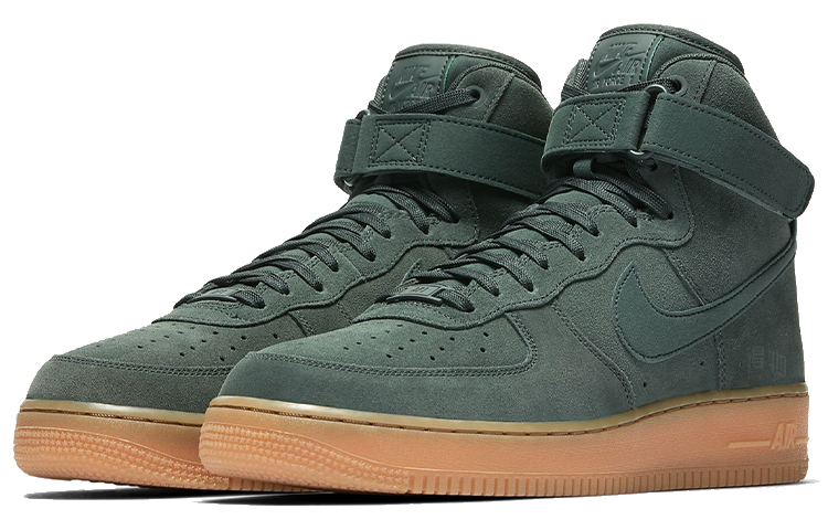 Мужские кроссовки Nike Air Force 1 (зеленые) — 绿/生胶 — фото 3