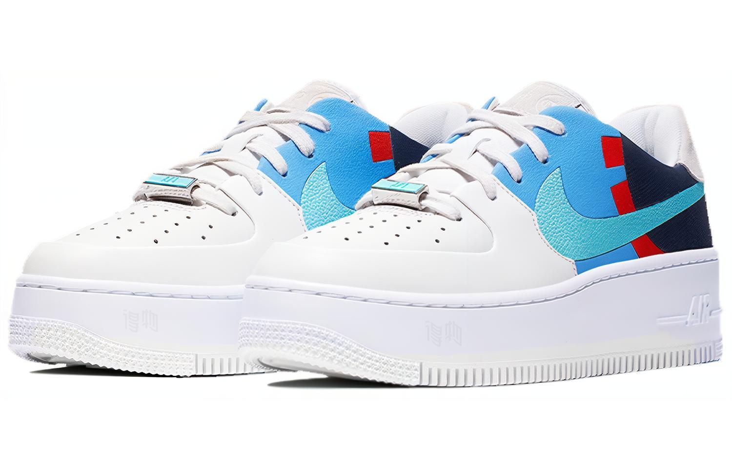 Женские кроссовки Nike Air Force 1 Sage (бело-голубые) — 白/天空蓝 — фото 3