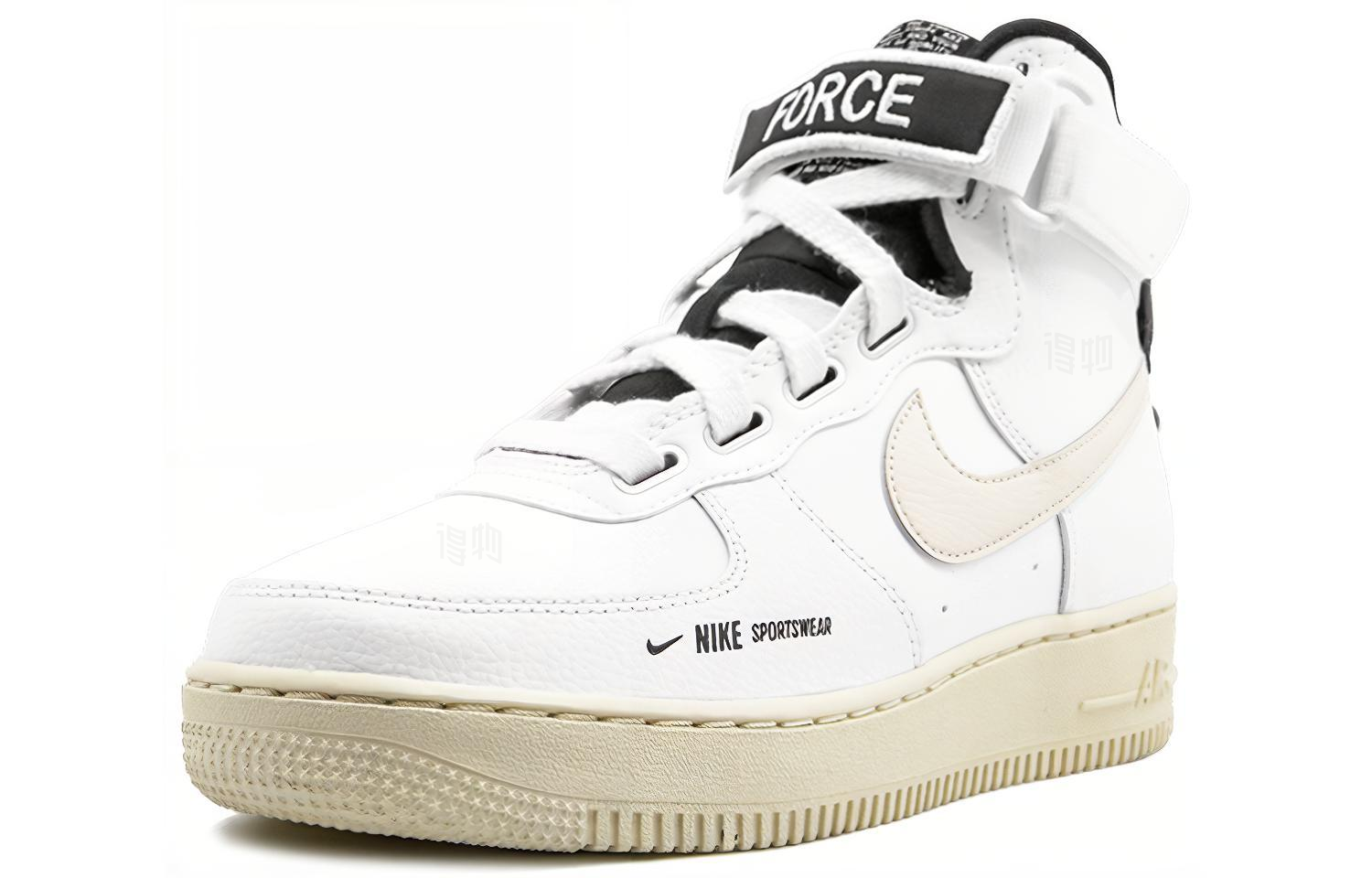 Женские кроссовки Nike Air Force 1 Utility (кремово-белые) — фото 2