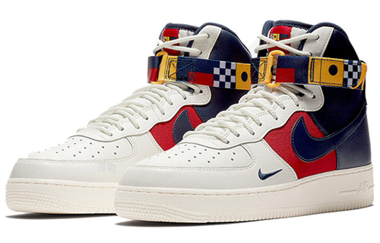 Мужские кроссовки Nike Air Force 1 High (бело-красно-синие) — фото 3