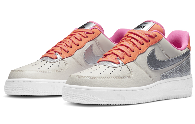 Женские кроссовки Nike Air Force 1 SE "Metallic Silver" (серебристые) — Серебристый / оранжевый / розовый — фото 3