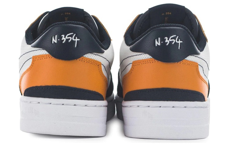 Мужские кеды Nike Squash Type PU (черно-бело-оранжевые) — фото 3