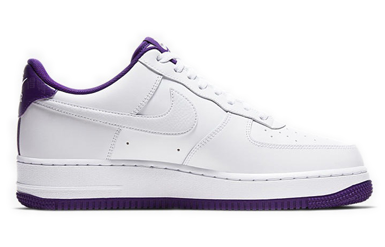 Кроссовки Nike Air Force 1 (бело-фиолетовые) — фото 2