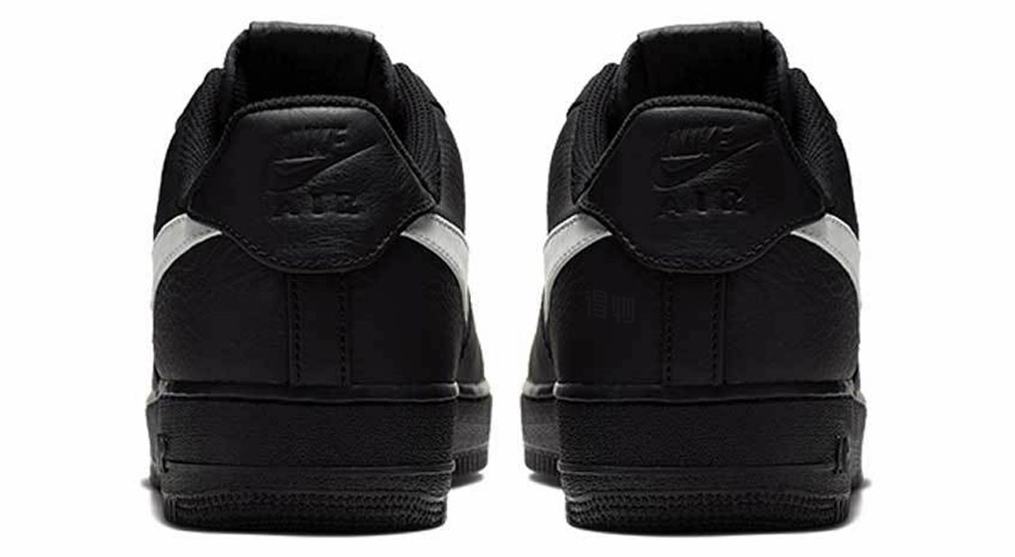 Мужские кроссовки Nike Air Force 1 Big Swoosh (черные) — Чёрный — фото 5