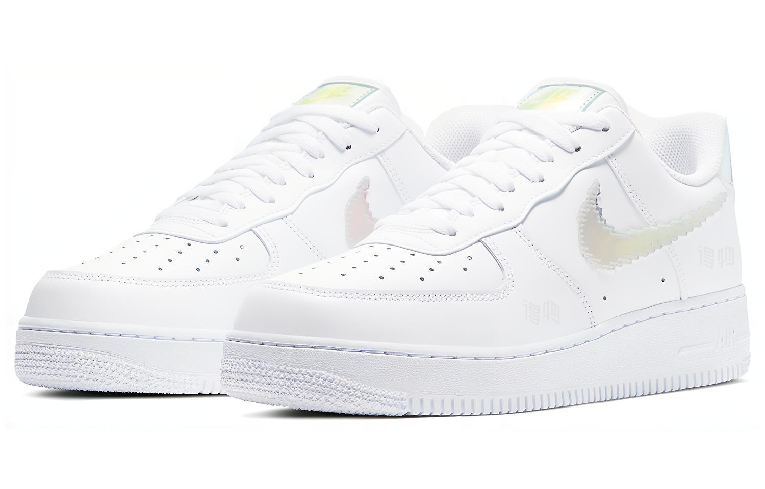 Мужские кроссовки Nike Air Force 1 "Iridescent Pixel" (белые) — фото 3