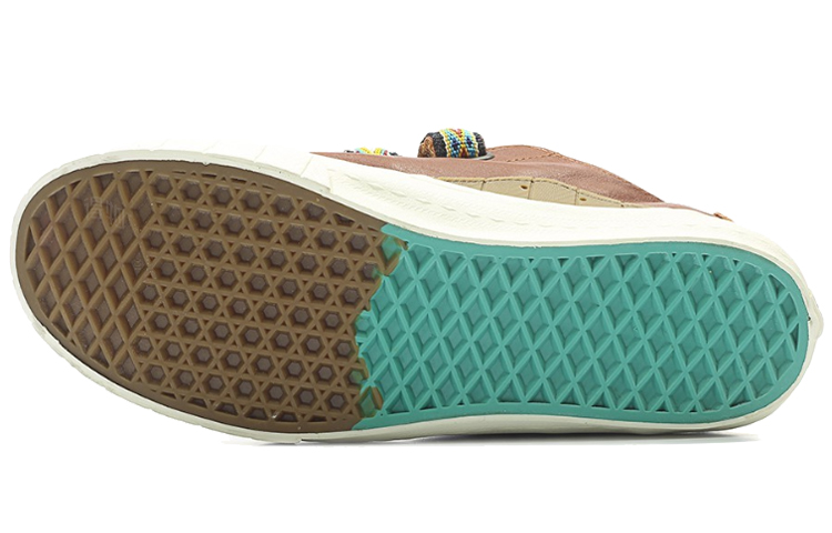 Кеды Vans Old Skool Vault X Taka Hayashi TH Court Lo (коричнево-белые) — фото 5