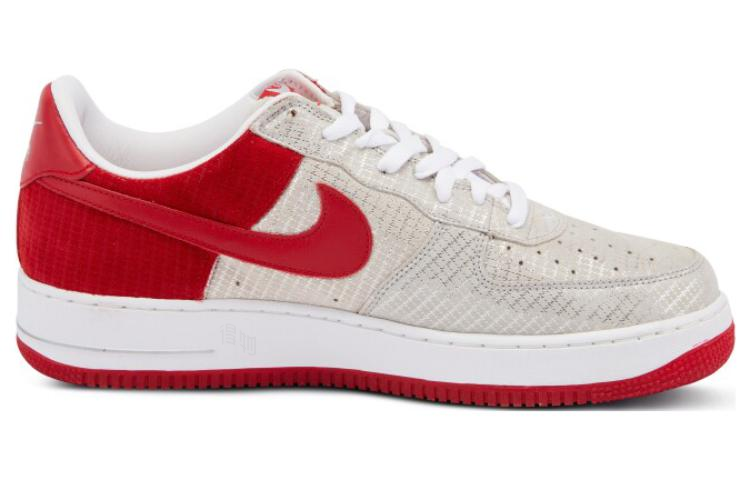 Мужские кроссовки Nike Air Force 1 Christmas (серо-красные) — 金属银/红/白 — фото 2