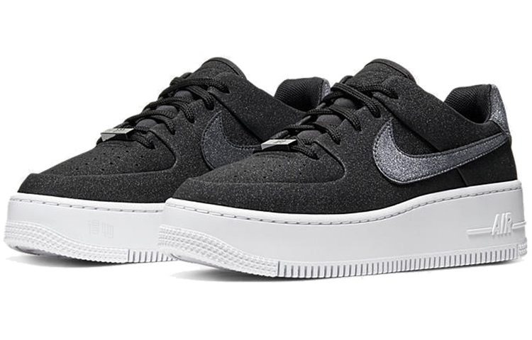 Женские кроссовки Nike Air Force 1 Sage Low LX (черные) — Чёрный — фото 3