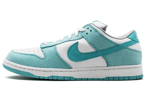 Nike SB Dunk Low High Hair