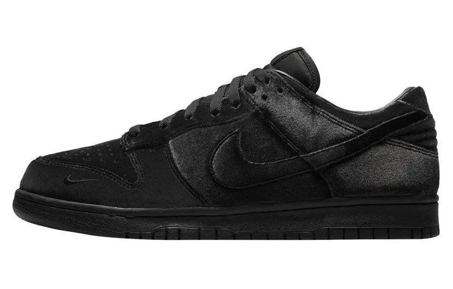 Dover Street Market X Nike Dunk Low Black Velvet