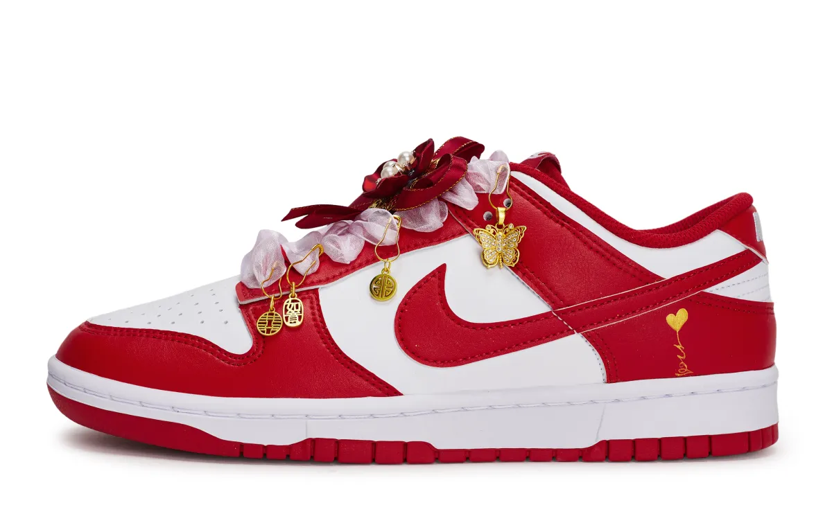 Nike Dunk Love Confession Balloons Abrasion Resistant Low top Skateboard Shoes Unisex Red White Gold