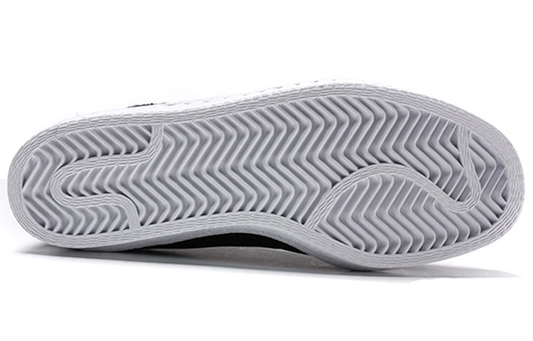 Женские слипоны adidas originals Superstar SlipOn (черно-белые) — Чёрный / белый — фото 5
