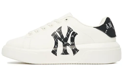 MLB Chunky Classic Heel Dia Monogram Low top Skateboard Shoes Unisex White Black