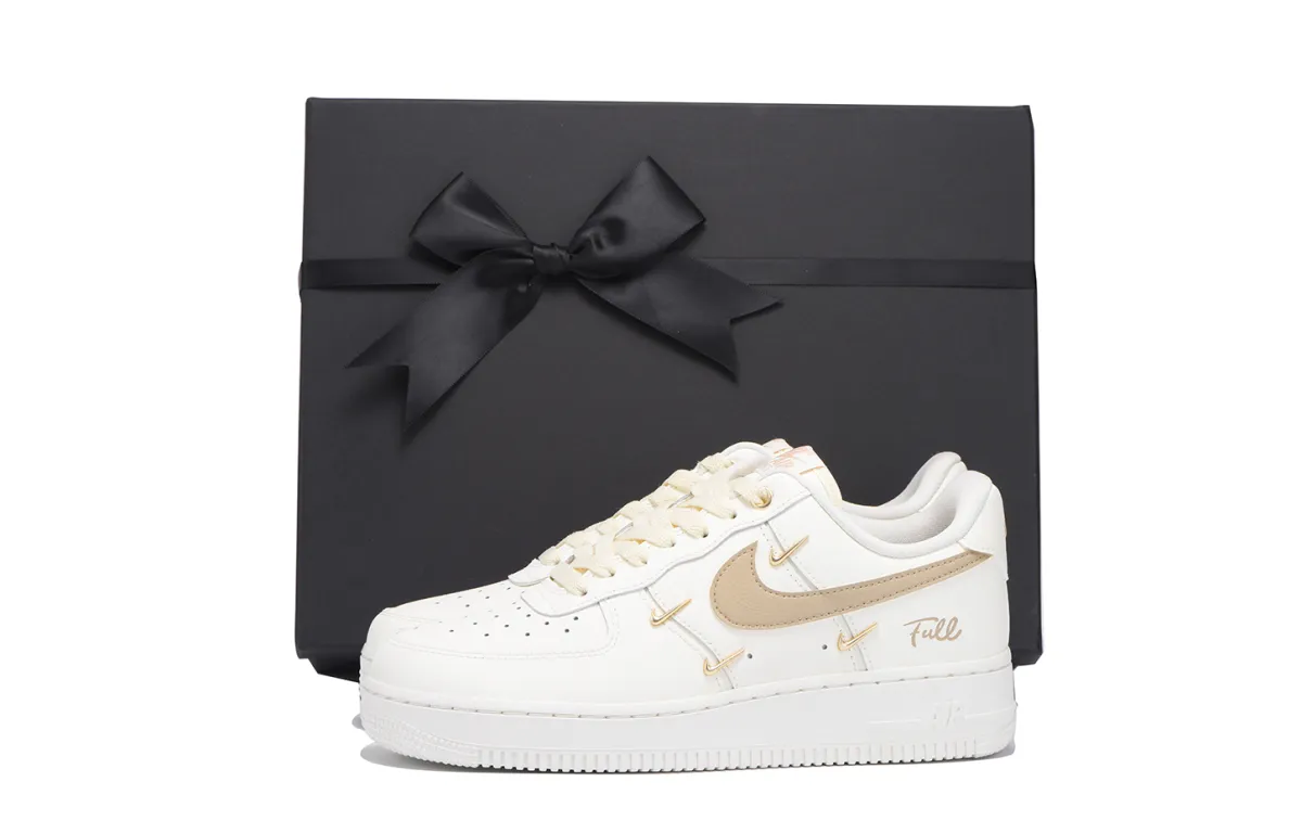Nike Air Force 1 Coverage Slip Resistant Abrasion Resistant Low top Skateboard Shoes Women's White Gold