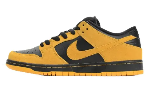 Nike SB Dunk Low Iowa