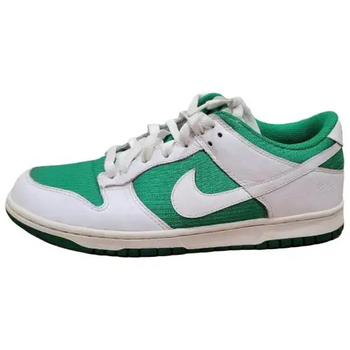 Nike Dunk Low Lucky Green 2010