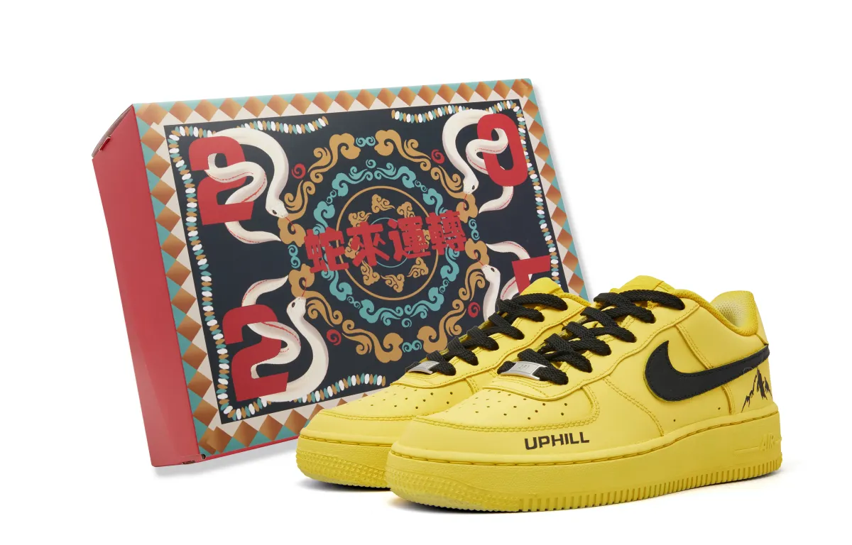 Nike Air Force 1 Slip Resistant Abrasion Resistant Low top Skateboard Shoes Men's Yellow Black