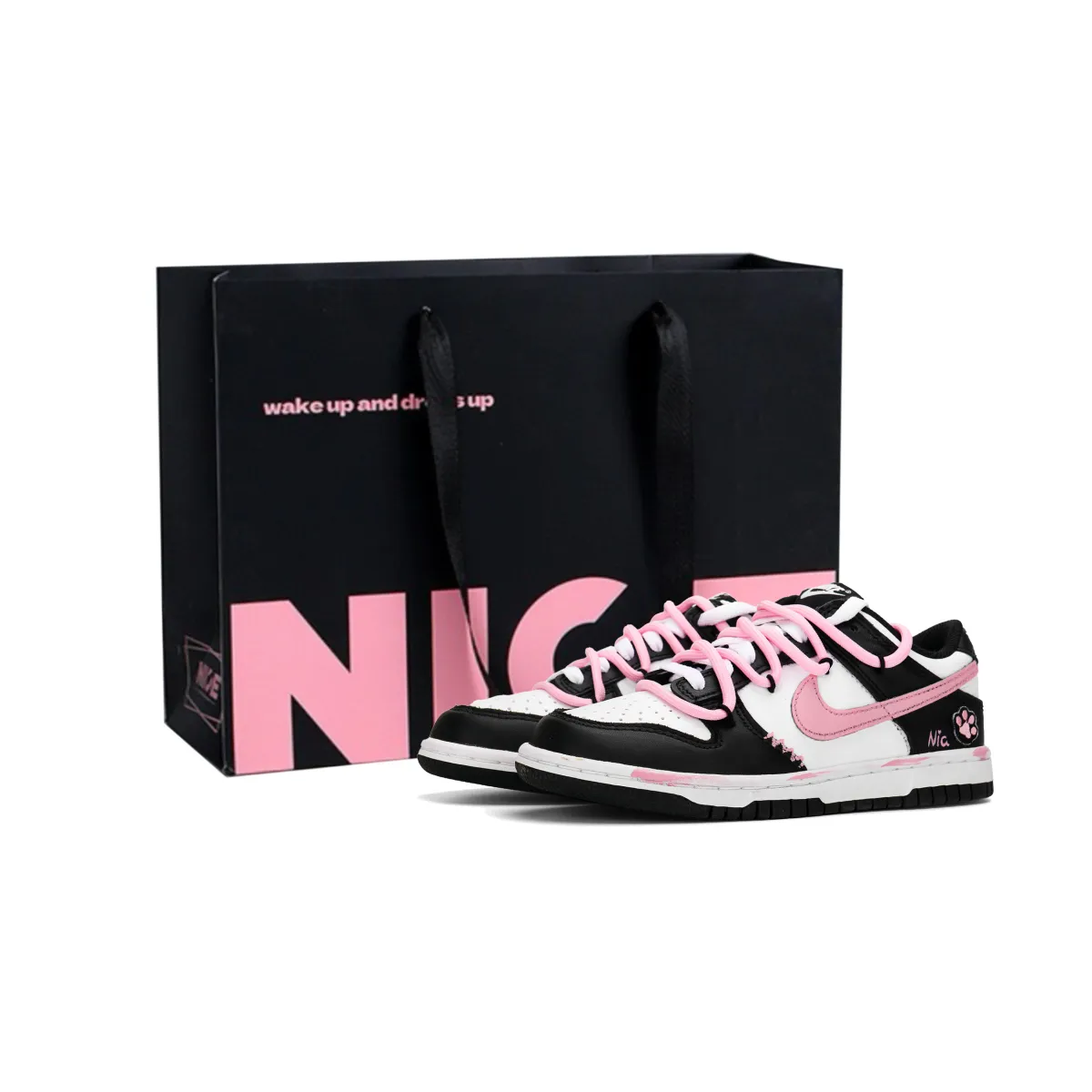 Nike Dunk BLACK PINK Girlish Setting APT. Rose Low top Skateboard Shoes Unisex Peach Blossom Pink