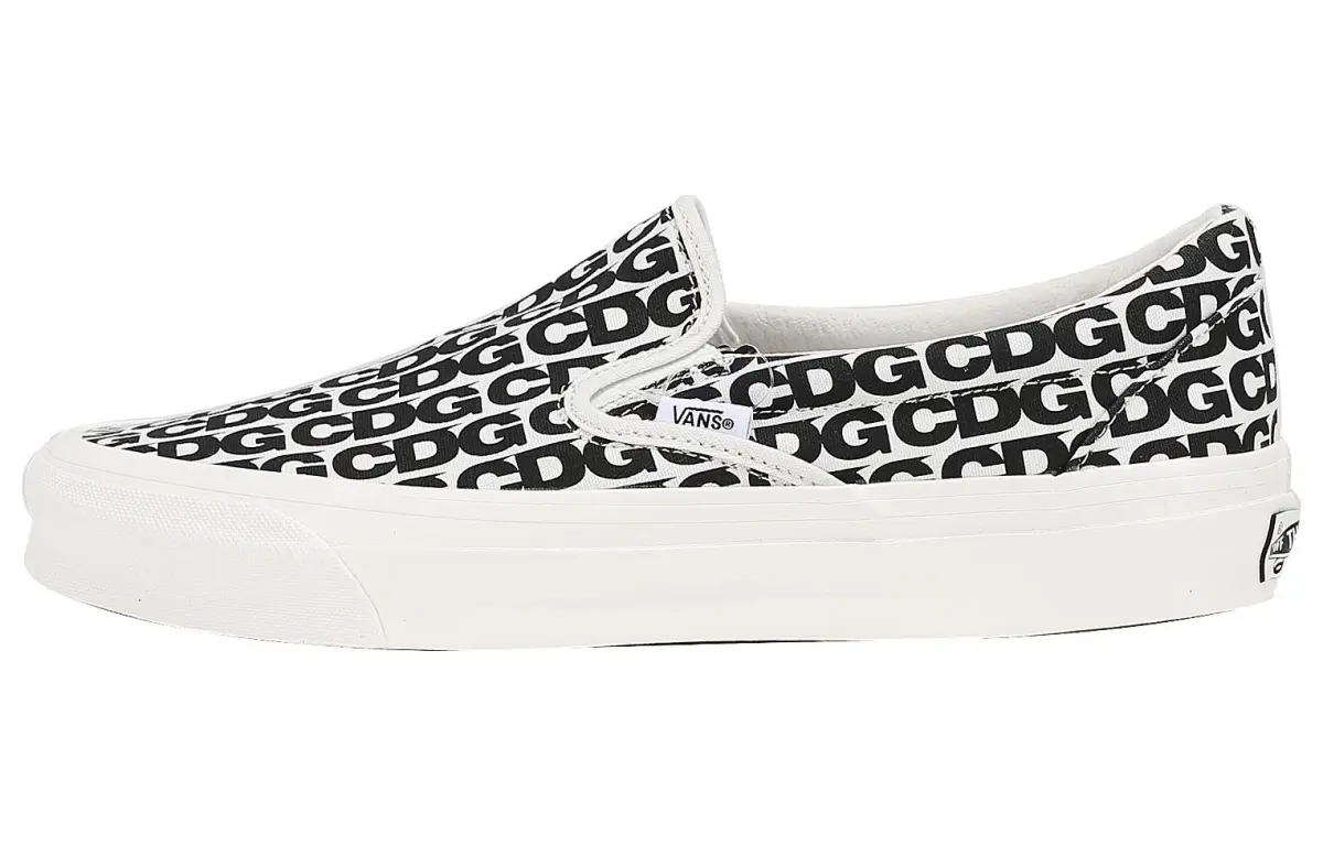 Vans x Comme Des Garcons Slip on Abrasion Resistant Low top Skateboard Shoes Unisex White Black