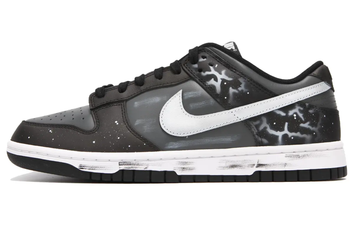 Nike Dunk Abrasion Resistant Abrasion Resistant Low top Skateboard Shoes Unisex Black