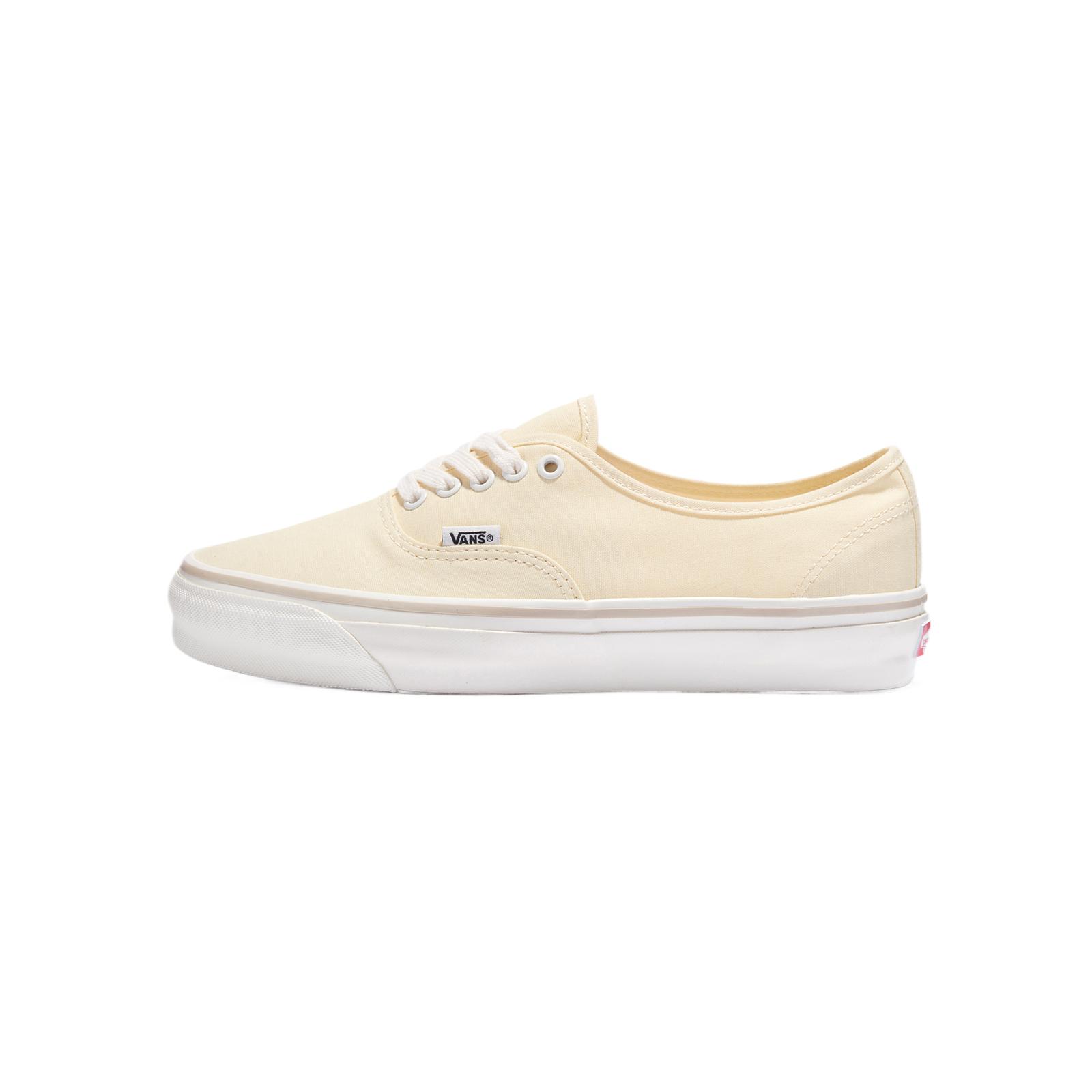 Vans MTE Authentic Low top Skateboard Shoes Unisex Yellow