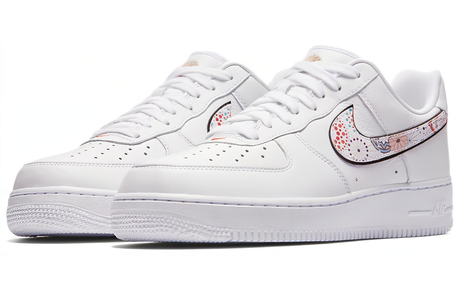 Кеды Nike Air Force 1 07 LNY QS (белые с принтом) — фото 3