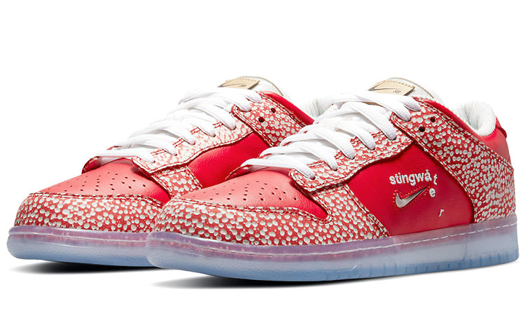 Кеды Nike x Stingwater Dunk SB og qs "magic mushroom" (красно-белый) — Красный / белый — фото 3