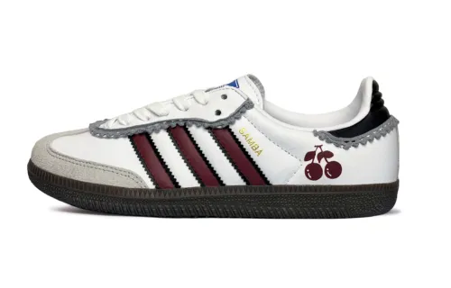 Adidas Originals Samba Low top Skateboard Shoes Women's Burgundy