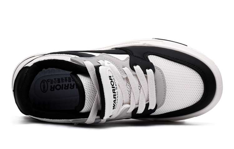Warrior Synthetic Leather Low top Skateboard Shoes Unisex Black White
