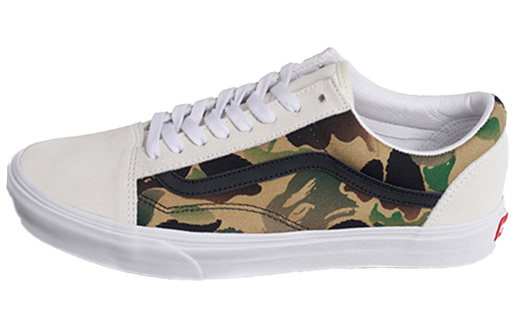 A BATHING APE x Vans Old Skool Low top Skateboard Shoes Unisex White Camouflage