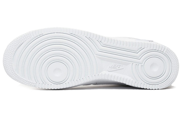 Мужские кроссовки Nike Air Force 1 07 (белые) — фото 6