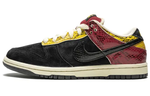 Nike Sb Dunk Low Coral Snake