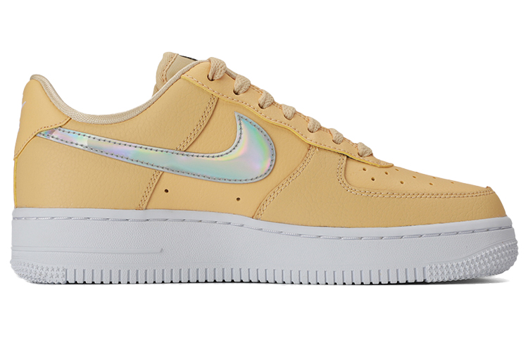 Женские кроссовки Nike Air Force 1 07 ESS (желтые) — 淡黄 — фото 2