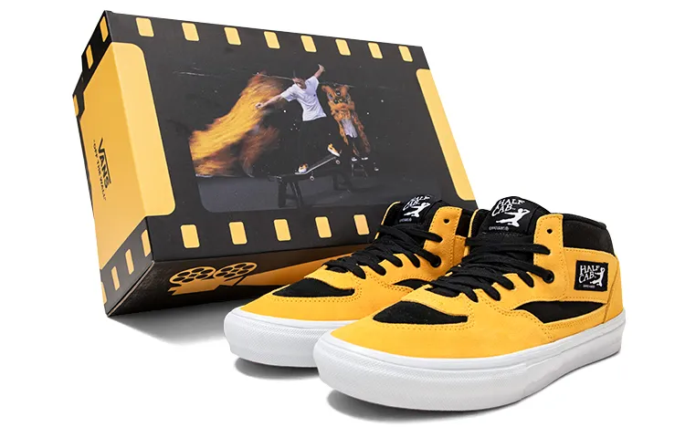 Bruce Lee x Vans Half Cab Bruce Lee Collaboration Mid top Skateboard Shoes Unisex Yellow Black