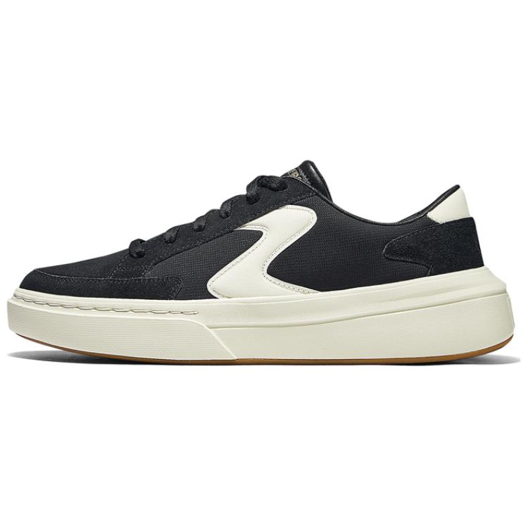 Skechers Court Classics Low top Skateboard Shoes Women's Black Beige