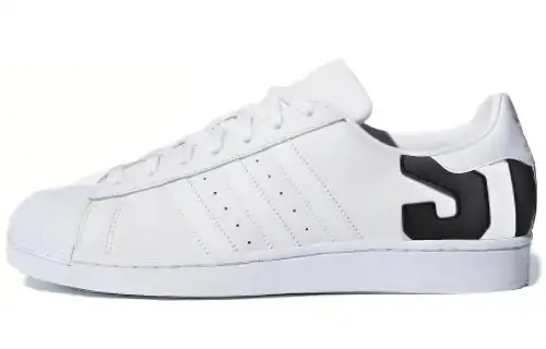 Adidas Superstar 'Big Logo'