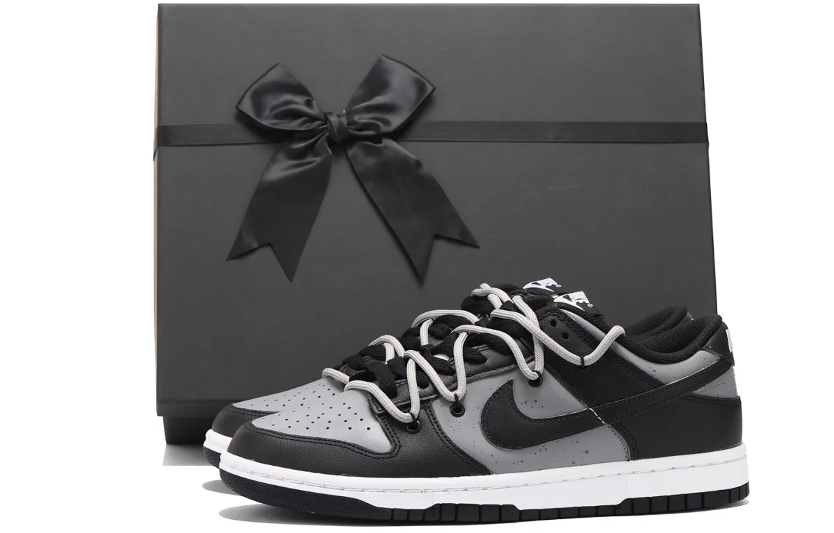 Nike Dunk Low Leather Low top Skateboard Shoes Men's Black Gray