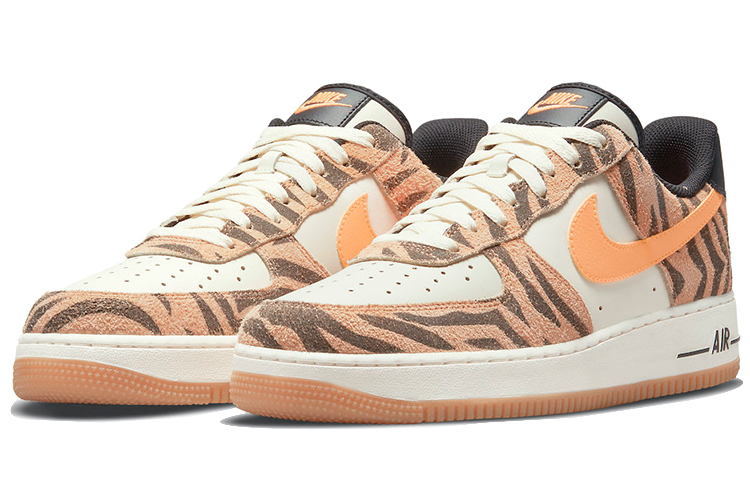 Мужские кроссовки Nike Air Force 1 (бело-черно-оранжевый) — Белый / чёрный / оранжевый — фото 3