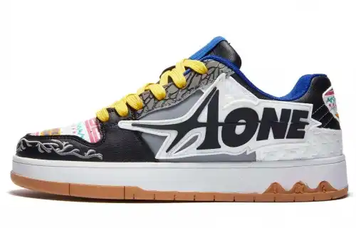 A 1 AK KOH ENTERPRISE Mismatched Shoes Wear resistant And Lightweight Low top Skateboard Shoes Unisex