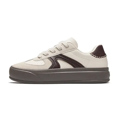 Anta Life Collection Slip Resistant Abrasion Resistant Low top Skateboard Shoes Women's Beige Brown