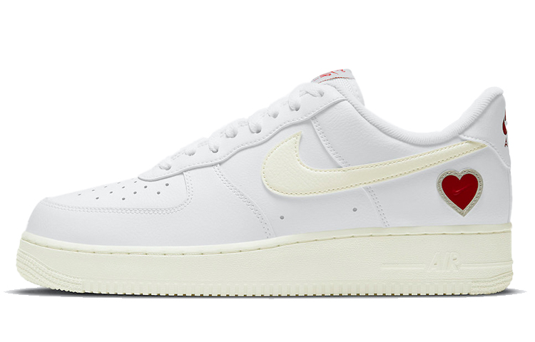 Мужские кроссовки Nike Air Force 1 "Valentine's Day" (белый / красный) — фото 1