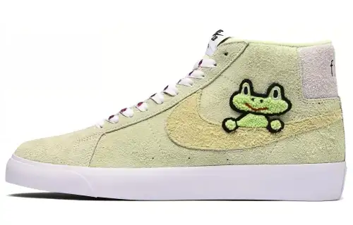 Nike SB Blazer Frog Skateboards