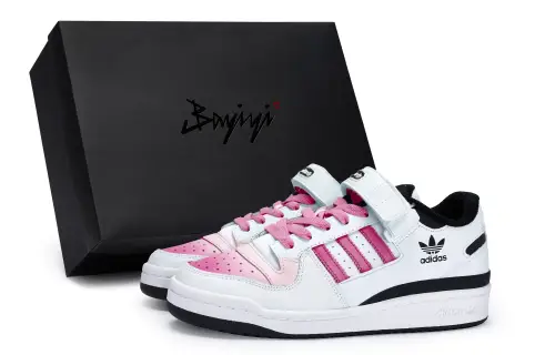 Adidas Originals FORUM Low Wear resistant And Lightweight Low top Skateboard Shoes Unisex White Rose Red Black