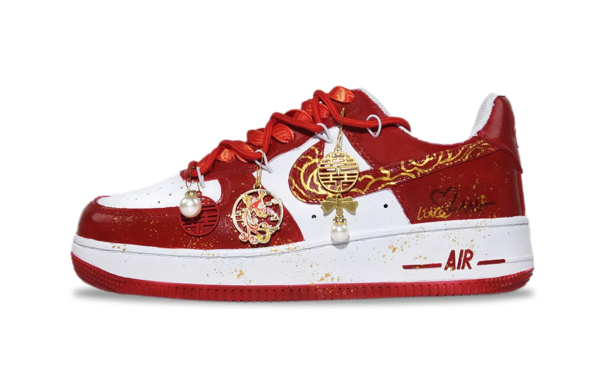 Nike Air Force 1 Newlywed Joyful Celebration Slip Resistant Abrasion Resistant Low top Skateboard Shoes Unisex Red