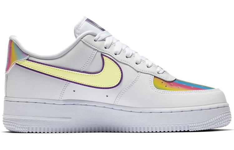 Женские кроссовки Nike Air Force 1 "Easter" (белые) — фото 2